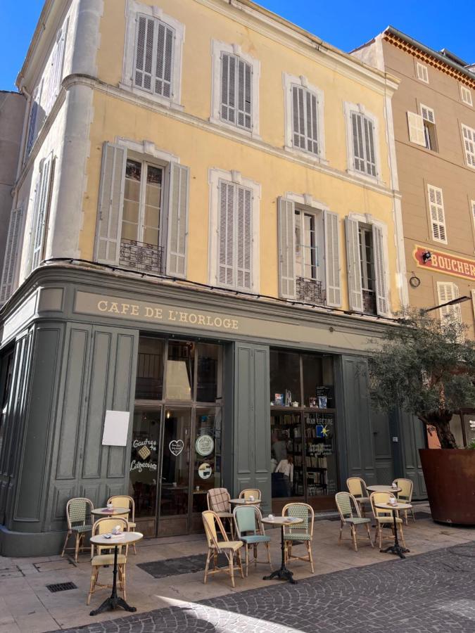 L'Appartement Du Cafe De L'Horloge La Ciotat Exterior photo