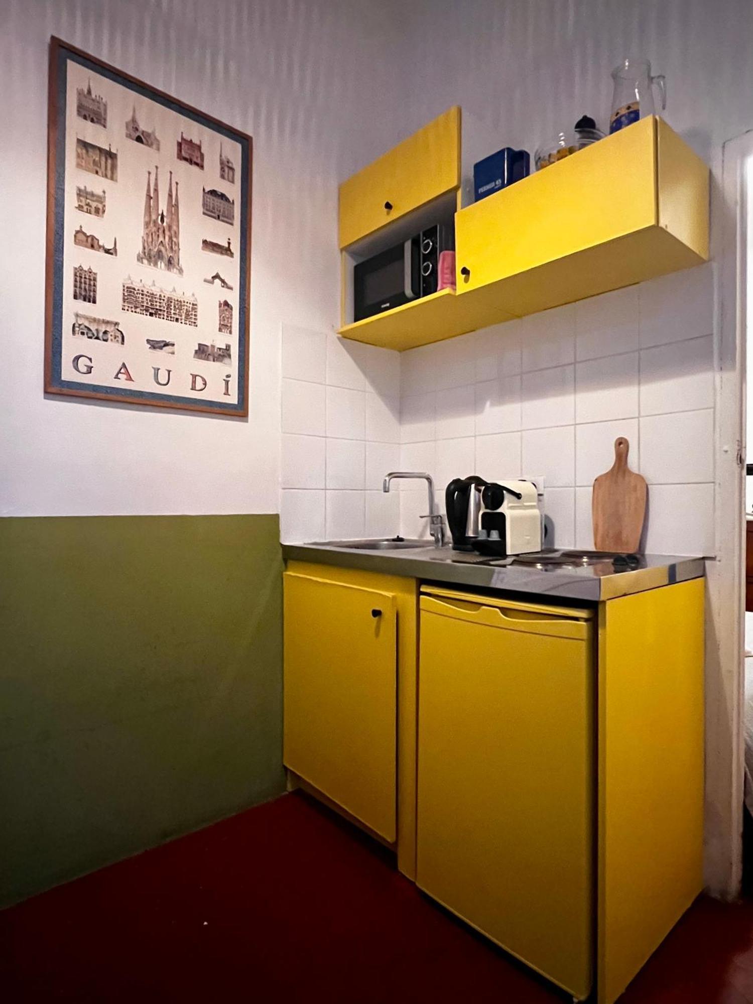 L'Appartement Du Cafe De L'Horloge La Ciotat Exterior photo